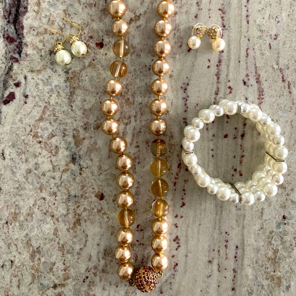 Pearl jewelry